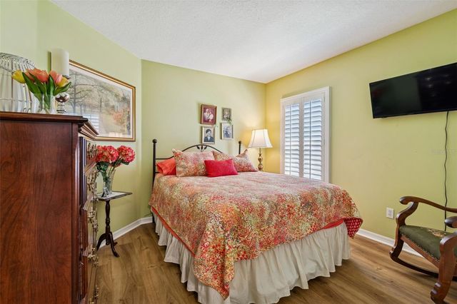 3301 BLACK GUM COURT, Tampa, FL 33618