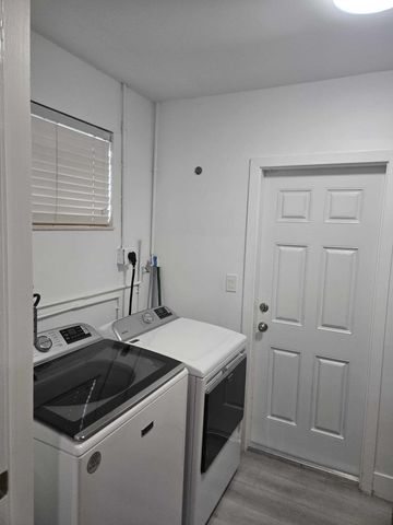1140 SW 32ND Street, Fort Lauderdale, FL 33315