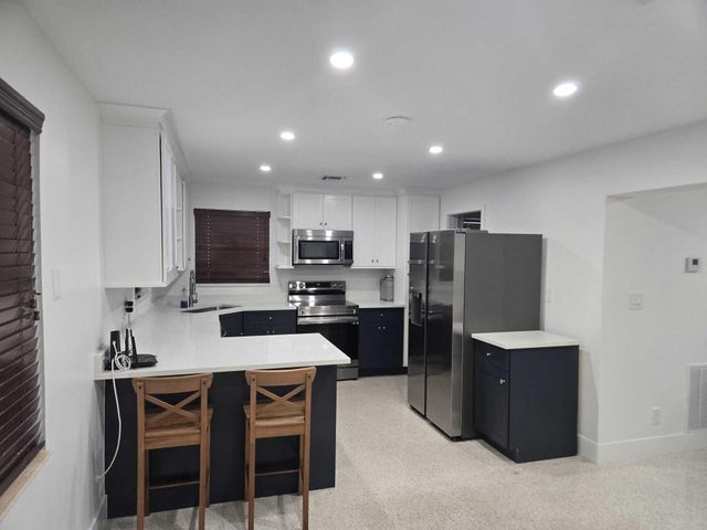 1140 SW 32ND Street, Fort Lauderdale, FL 33315