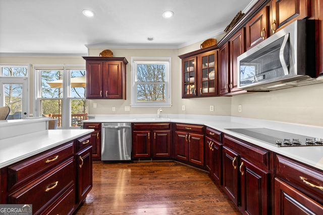 225 Hidden Lake Drive, Fayetteville, GA 30215