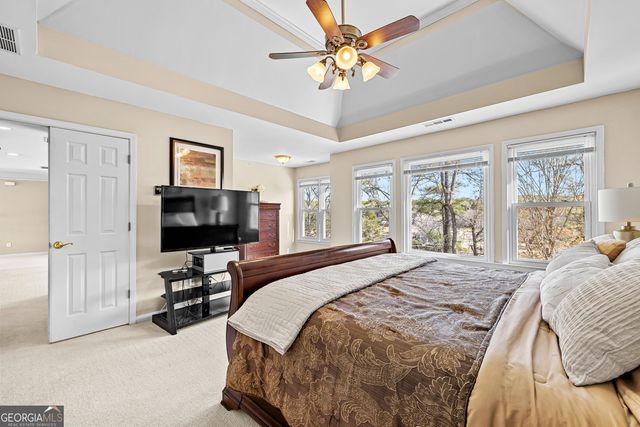 225 Hidden Lake Drive, Fayetteville, GA 30215