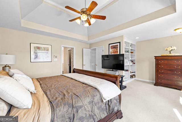 225 Hidden Lake Drive, Fayetteville, GA 30215