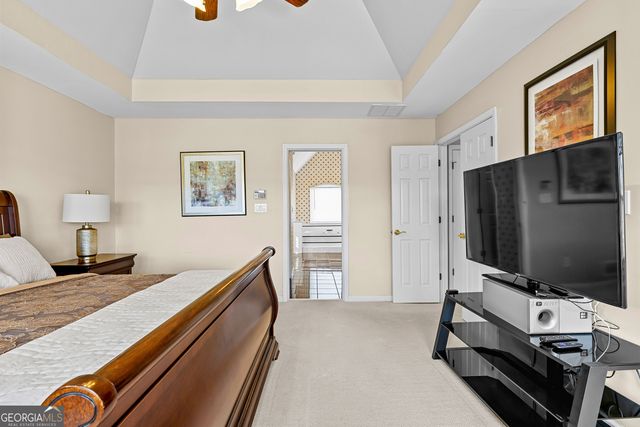 225 Hidden Lake Drive, Fayetteville, GA 30215