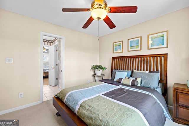 225 Hidden Lake Drive, Fayetteville, GA 30215