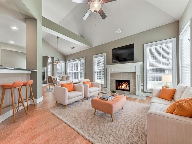 1429 Tamarack Lakes Drive, Powder Springs, GA 30127