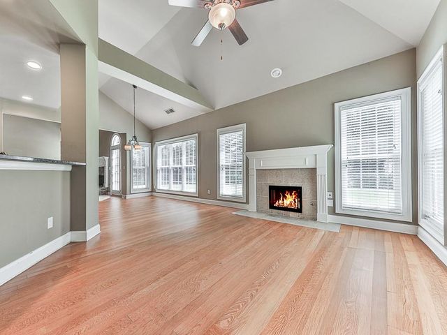 1429 Tamarack Lakes Drive, Powder Springs, GA 30127