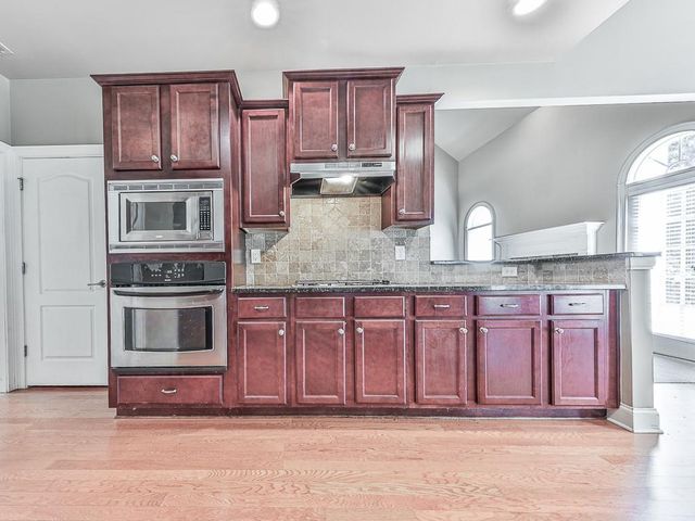 1429 Tamarack Lakes Drive, Powder Springs, GA 30127