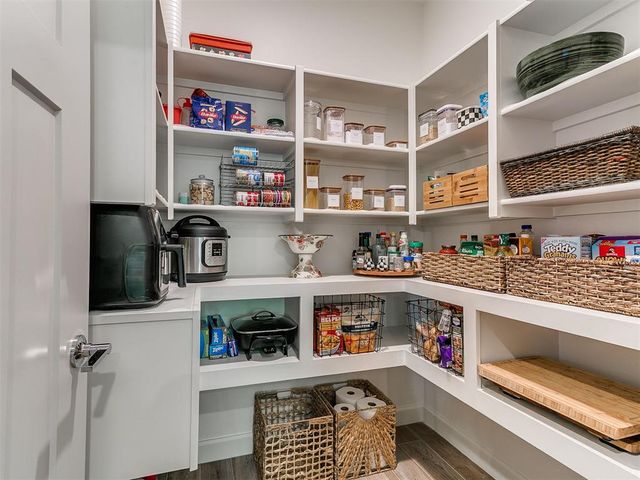 9052 NW 144th Street, Yukon, OK 73099