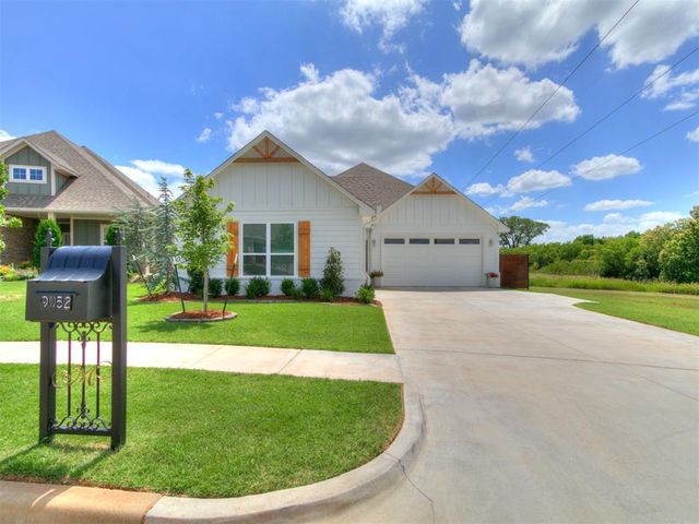 9052 NW 144th Street, Yukon, OK 73099