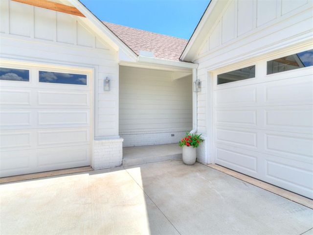 9052 NW 144th Street, Yukon, OK 73099