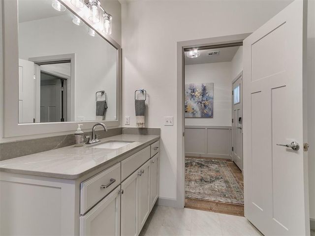 9052 NW 144th Street, Yukon, OK 73099