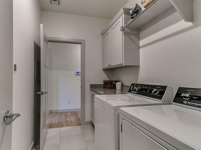 9052 NW 144th Street, Yukon, OK 73099