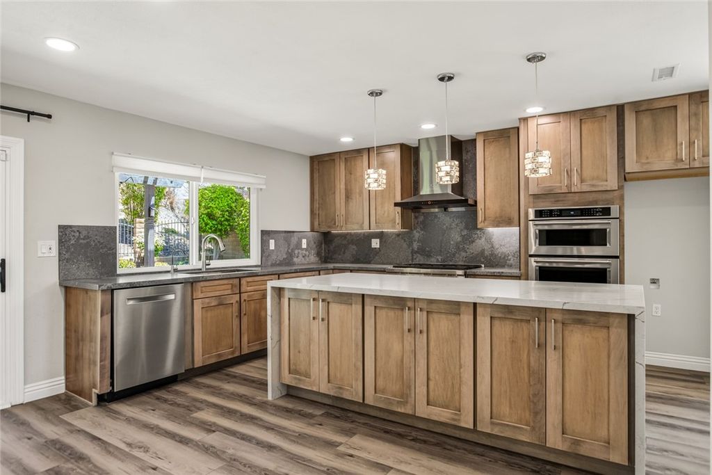 1566 Autumn Hill, Diamond Bar, CA 91765