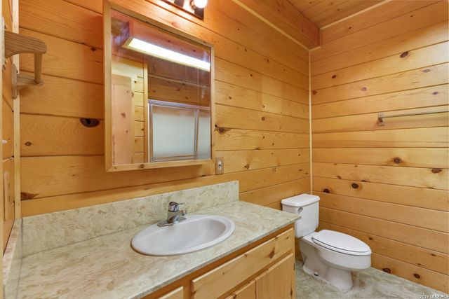 22100 -2 Senior, Von Ormy, TX 78073