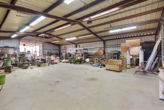 22100 -2 Senior, Von Ormy, TX 78073