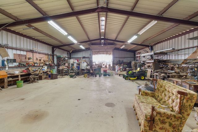 22100 -2 Senior, Von Ormy, TX 78073