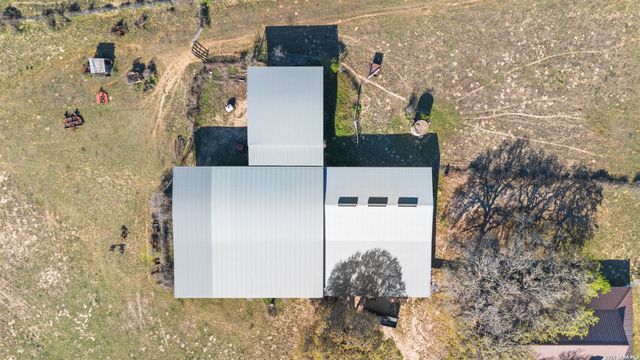 22100 -2 Senior, Von Ormy, TX 78073