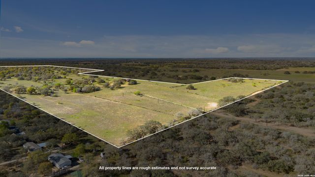 22100 -2 Senior, Von Ormy, TX 78073