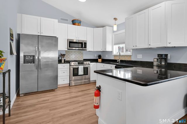 113 Ashford Road 113, Eastford, CT 06242