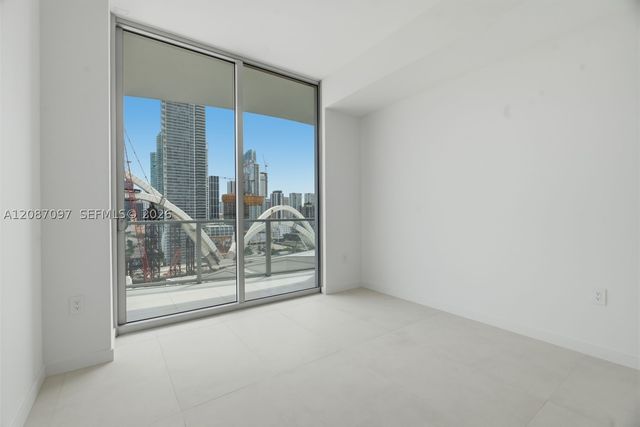 1400 Biscayne Blvd 1801, Miami, FL 33132
