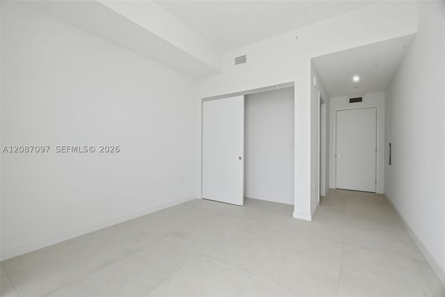 1400 Biscayne Blvd 1801, Miami, FL 33132