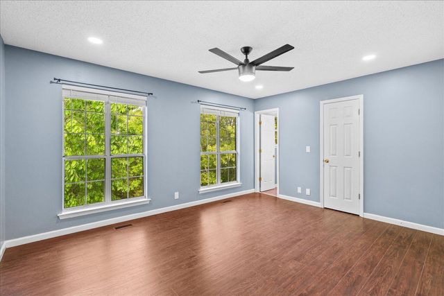 493 Lennox Way, Rocky Face, GA 30740