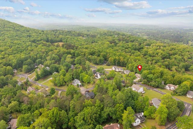 493 Lennox Way, Rocky Face, GA 30740