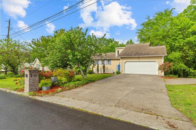 493 Lennox Way, Rocky Face, GA 30740