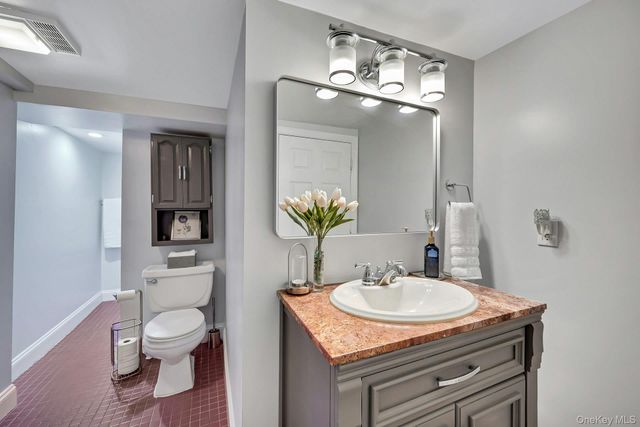 55C Edgewater Park C, Bronx, NY 10465