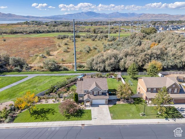 1752 S WEEPING WILLOW WAY, Lehi, UT 84043