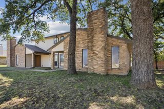 1624 Brown Trail, Hurst, TX 76054