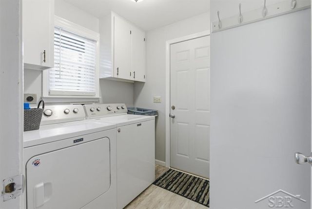 2308 Longfellow Lane, Midland, MI 48640