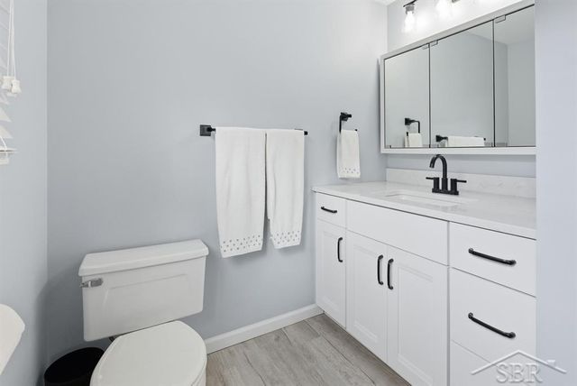 2308 Longfellow Lane, Midland, MI 48640