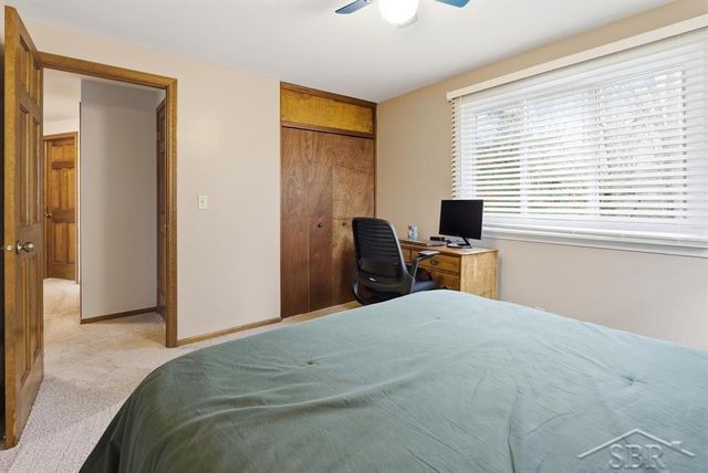 2308 Longfellow Lane, Midland, MI 48640