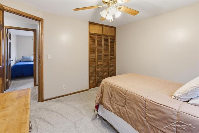 2308 Longfellow Lane, Midland, MI 48640