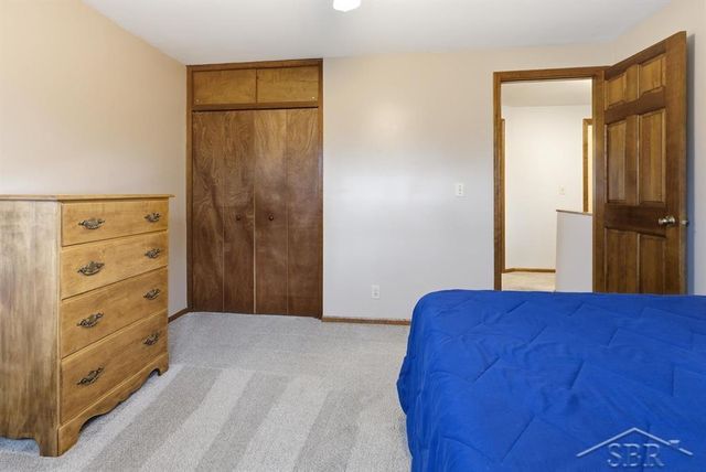 2308 Longfellow Lane, Midland, MI 48640