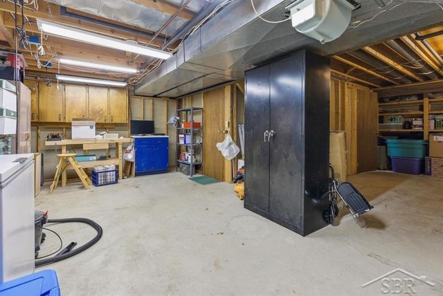 2308 Longfellow Lane, Midland, MI 48640