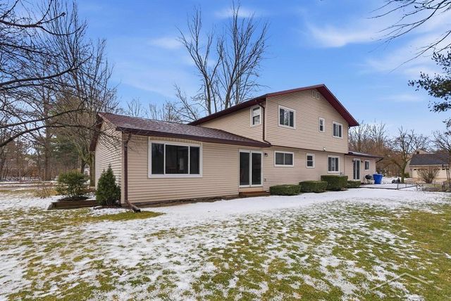2308 Longfellow Lane, Midland, MI 48640