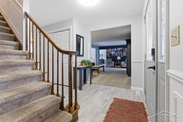 2308 Longfellow Lane, Midland, MI 48640