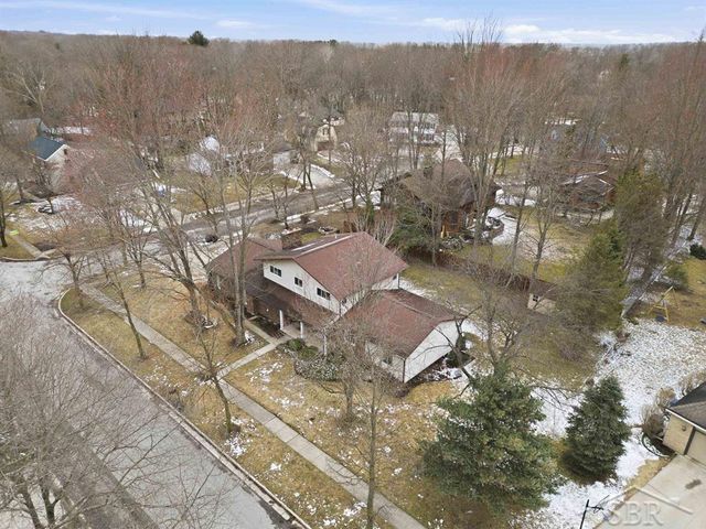 2308 Longfellow Lane, Midland, MI 48640