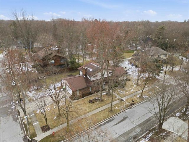 2308 Longfellow Lane, Midland, MI 48640