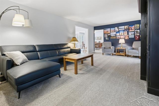 2308 Longfellow Lane, Midland, MI 48640