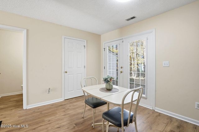 5503 Fieldcross Court, Raleigh, NC 27610