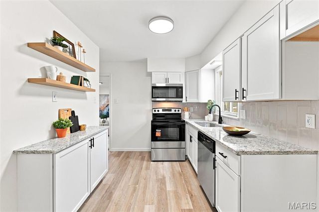 6207 Archwood Lane, St Louis, MO 63123