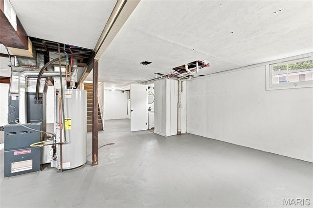 6207 Archwood Lane, St Louis, MO 63123