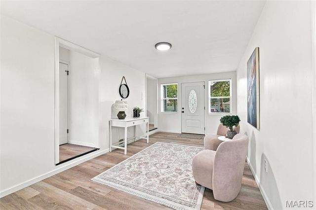 6207 Archwood Lane, St Louis, MO 63123