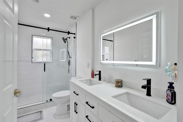 16180 SW 14th Street, Pembroke Pines, FL 33027