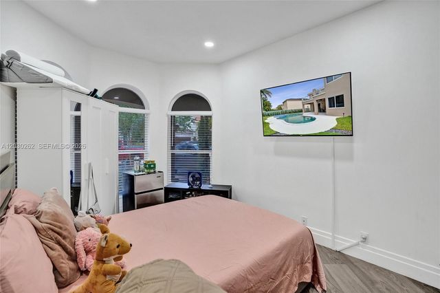 16180 SW 14th Street, Pembroke Pines, FL 33027