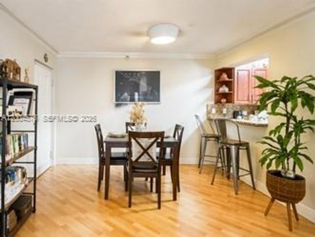 126 SW 17th Rd 201, Miami, FL 33129