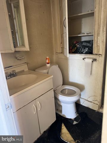 2527 S 68TH ST, Philadelphia, PA 19142
